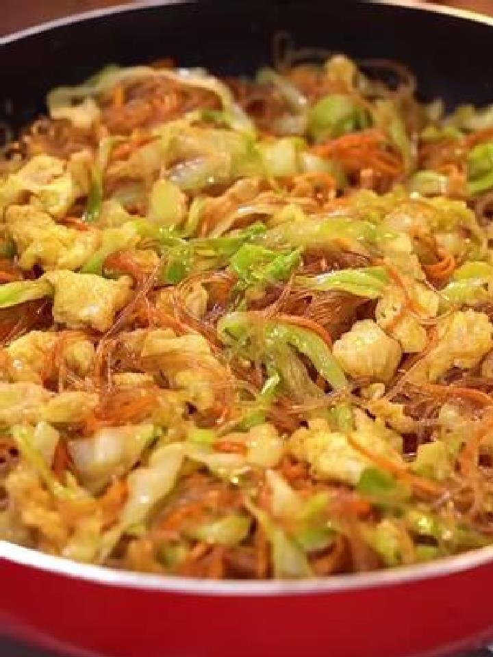 包菜粉丝怎么炒才好吃,看完你就学会了
