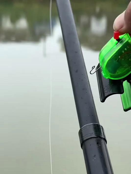 喜欢打海竿的朋友一定不能错过这个神器,有了海竿报警器太舒服了