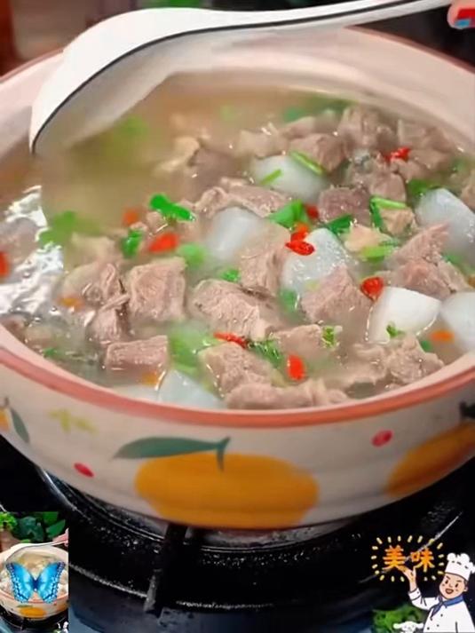 炖牛肉汤的时候千万别乱放食材,跟我这样炖营养丰富汤鲜味美