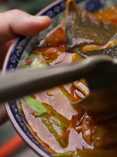 马来西亚这家娘惹菜,几十年口碑,让你吃出家的味道丨风味人间