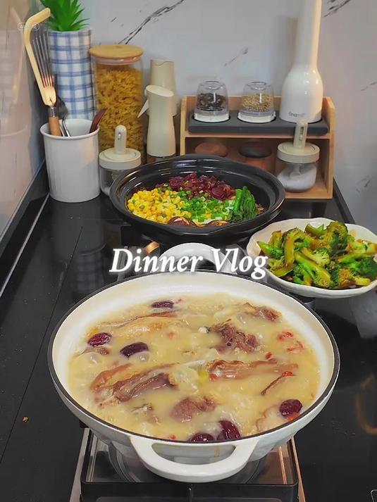 今日菜单 -鱼羊鲜 -腊肠煲仔饭 -蒜蓉西兰花