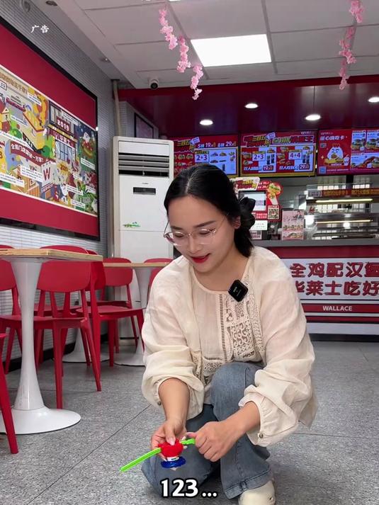 华莱士联名飓风战魂!谁的童年又回来啦!