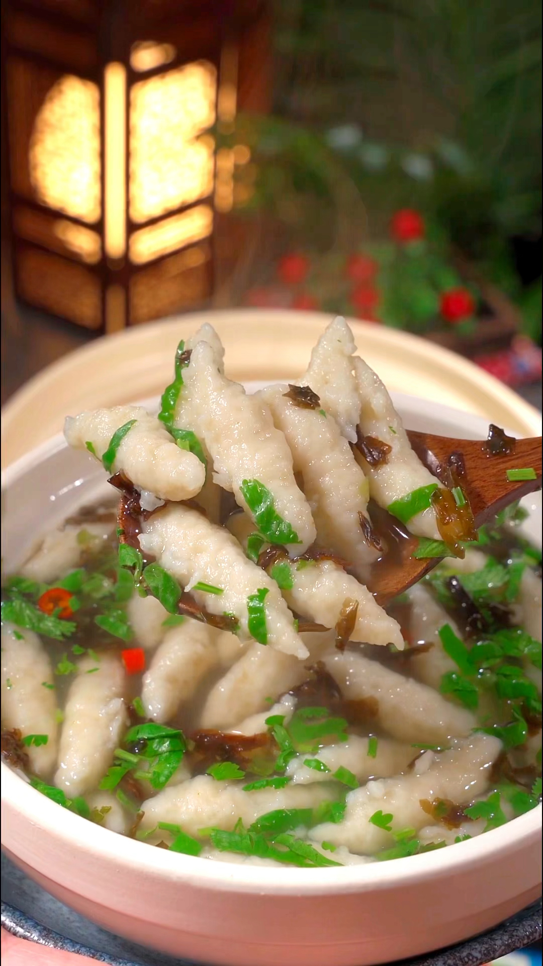 这个排队都要吃的温州瘦肉丸小吃,在家饿了随时都能吃,连汤都好喝#瘦肉丸#温州美食