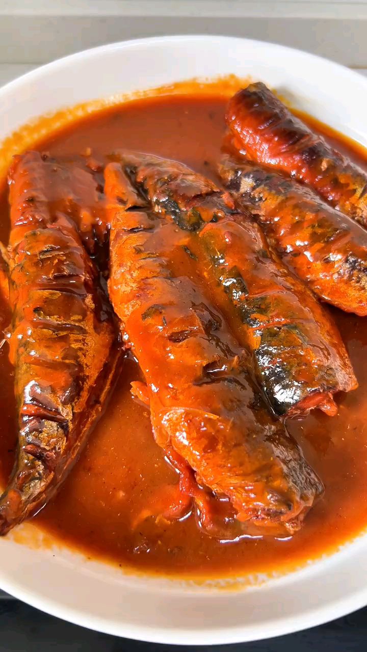 和罐头一样滋味的茄汁鱼