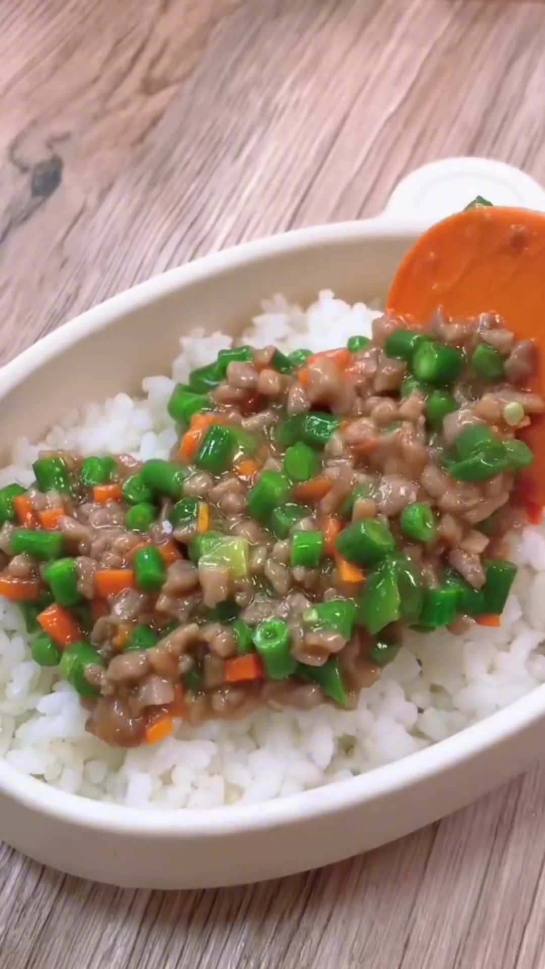 适合12个月以上宝宝,宝宝版肉末豇豆