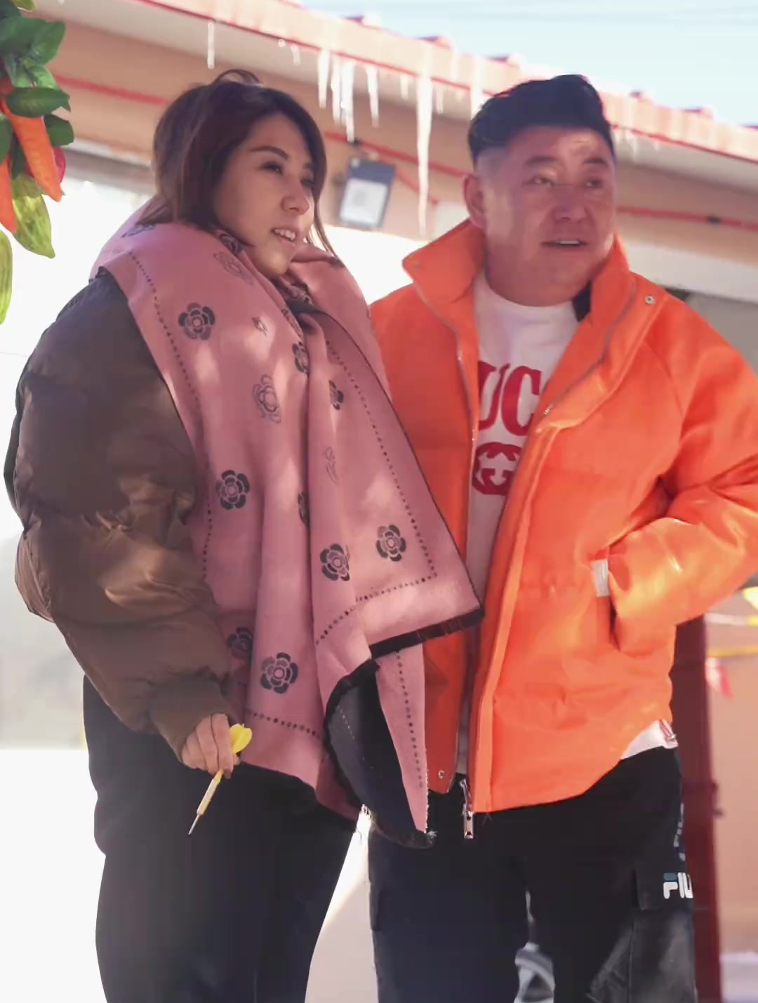 牛肉馅饼,包头的馅饼熟没熟不知道,婴儿的熟了