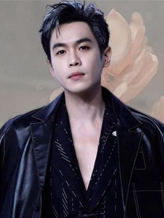 明星强行加戏有多尴尬,虞书欣疯狂凹造型,沈腾显眼包