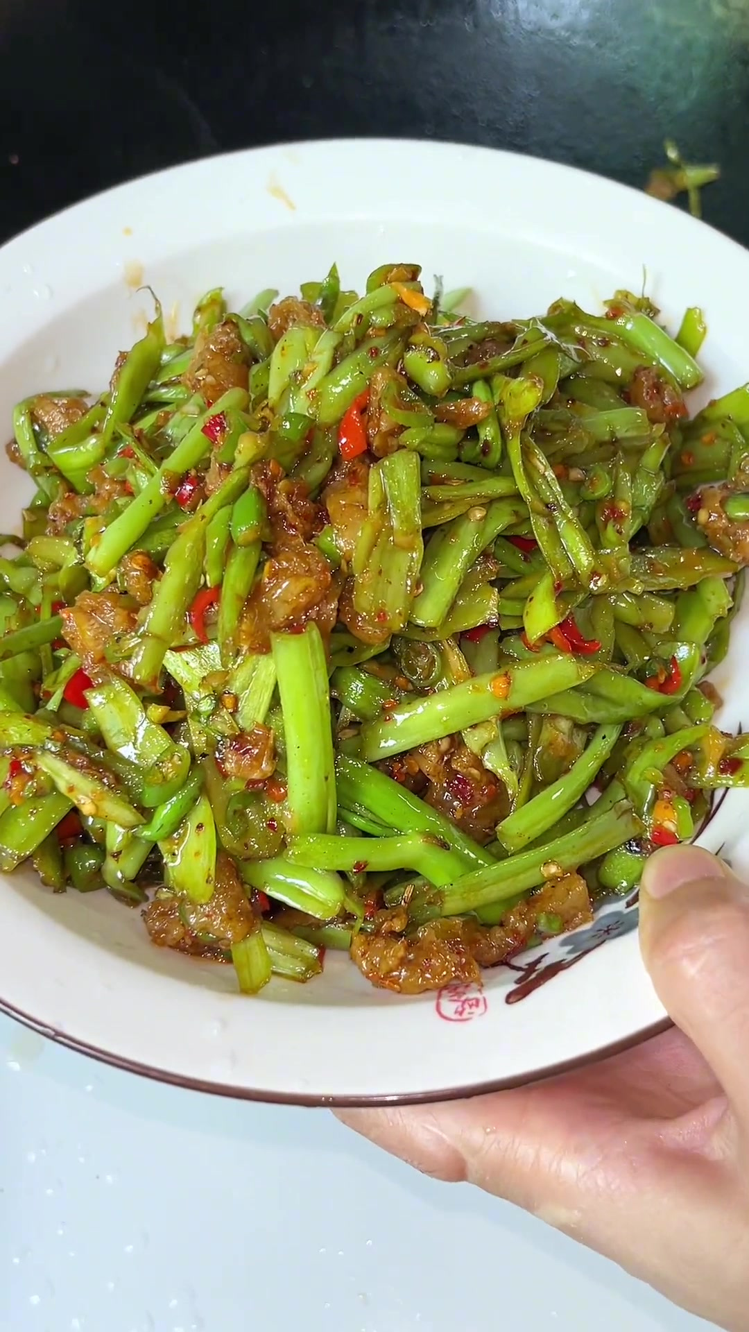 吃不吃江西的空心菜梗炒油渣