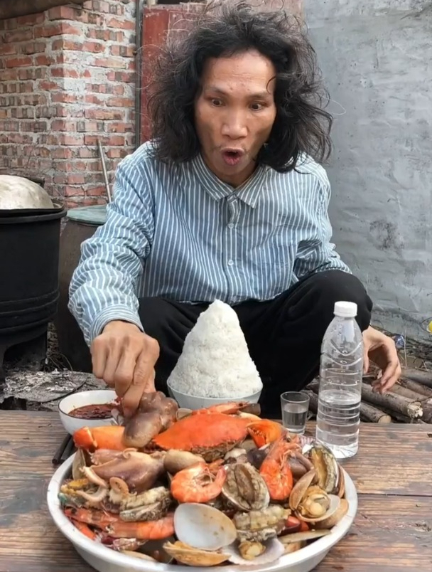 海鲜大杂烩,简直香迷糊了
