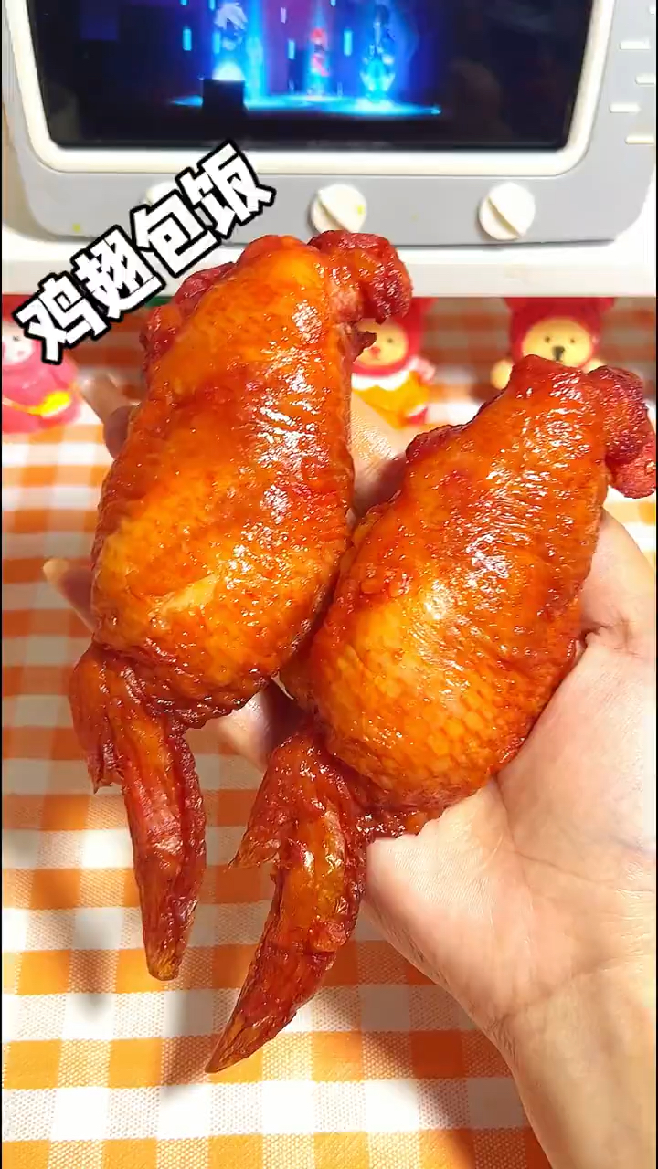 这款的鸡翅包饭有点东西,实在太方便了
