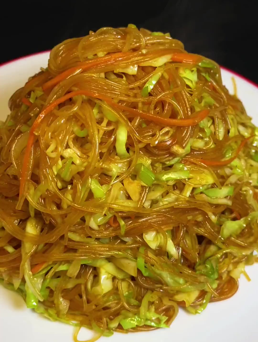 圆白菜炒粉丝超级好吃