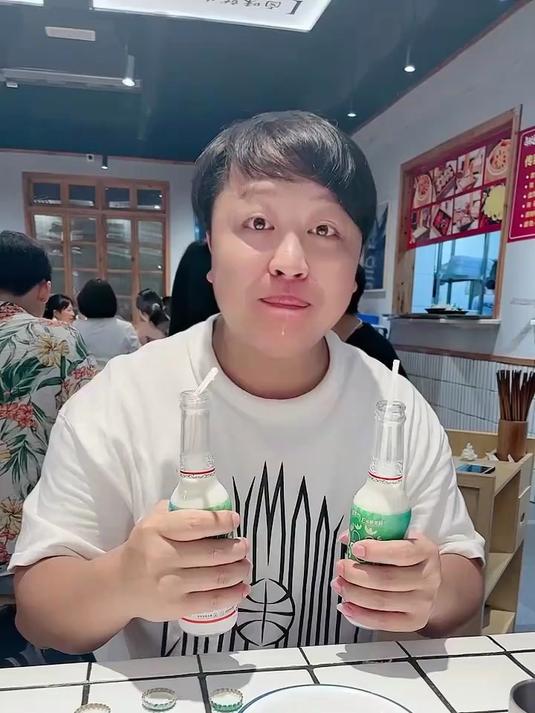 妈妈说去粉丝家吃火锅,爸爸说要吃粉丝!最后到底吃啥了!
