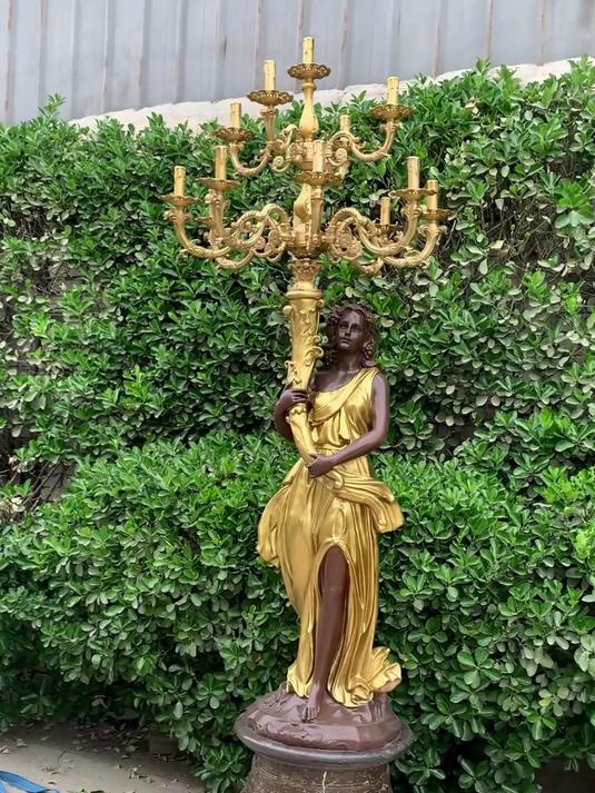 惊艳!这尊欧式女神雕塑烛台,把复古奢华感拉满