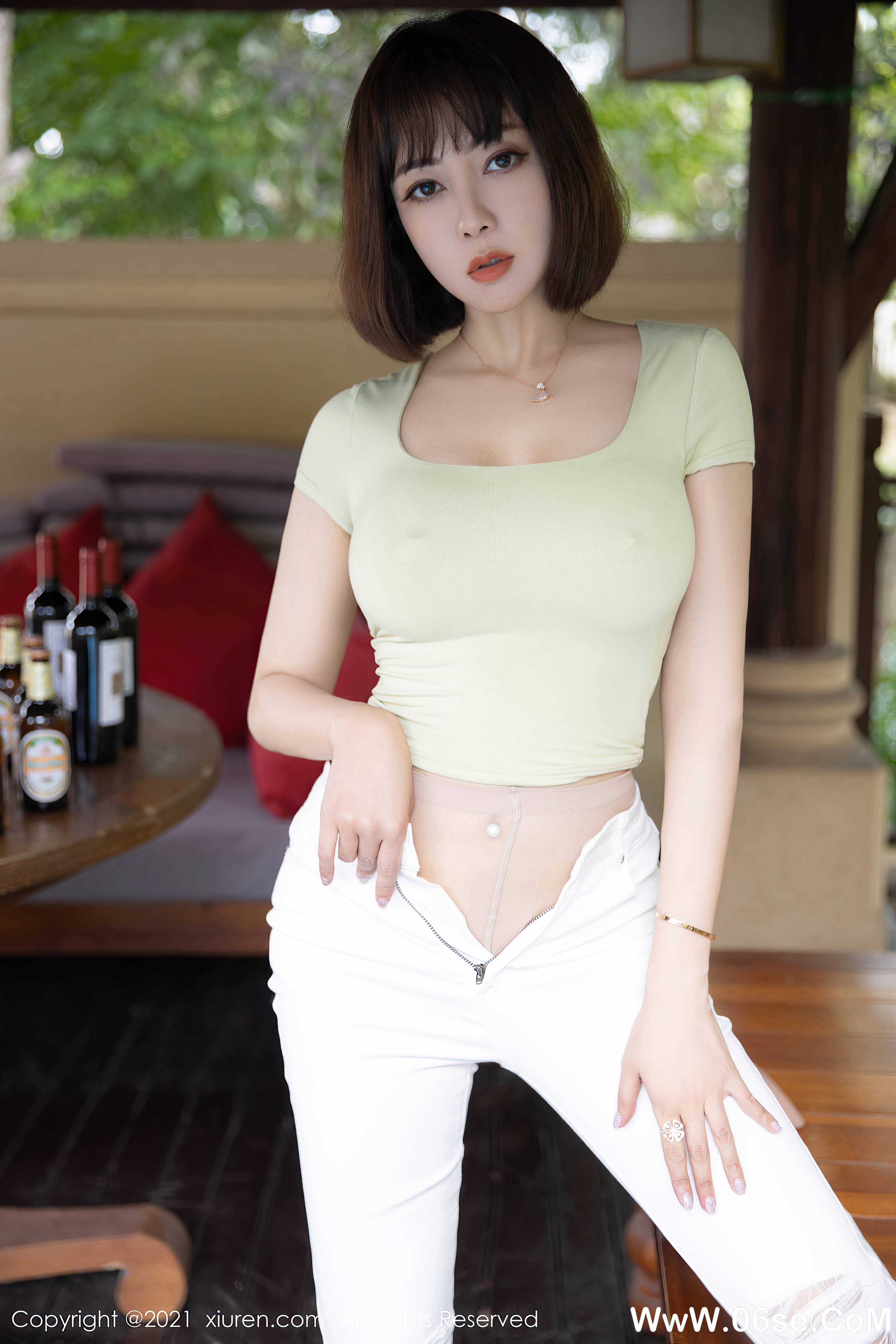 图片[2]-[XIUREN秀人网] 2021.07.22 NO.3704 果儿Victoria[50+1P476M]-六色网