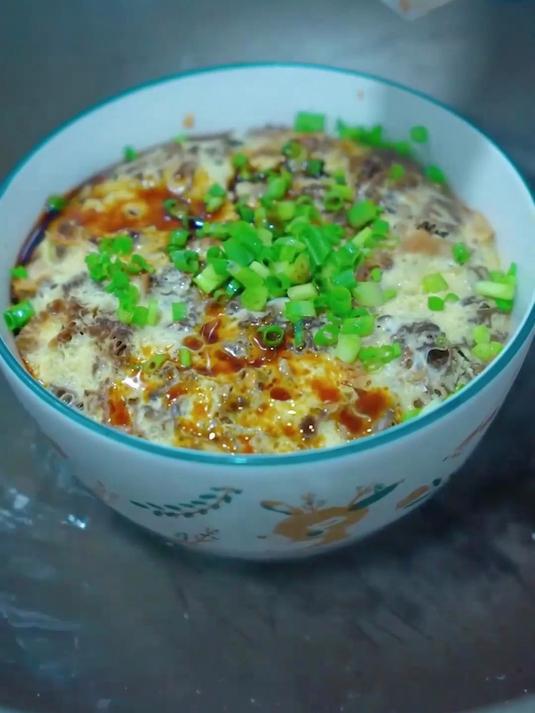 家常炒笋片,加干羊肚菌,鲜脆可口不涩口