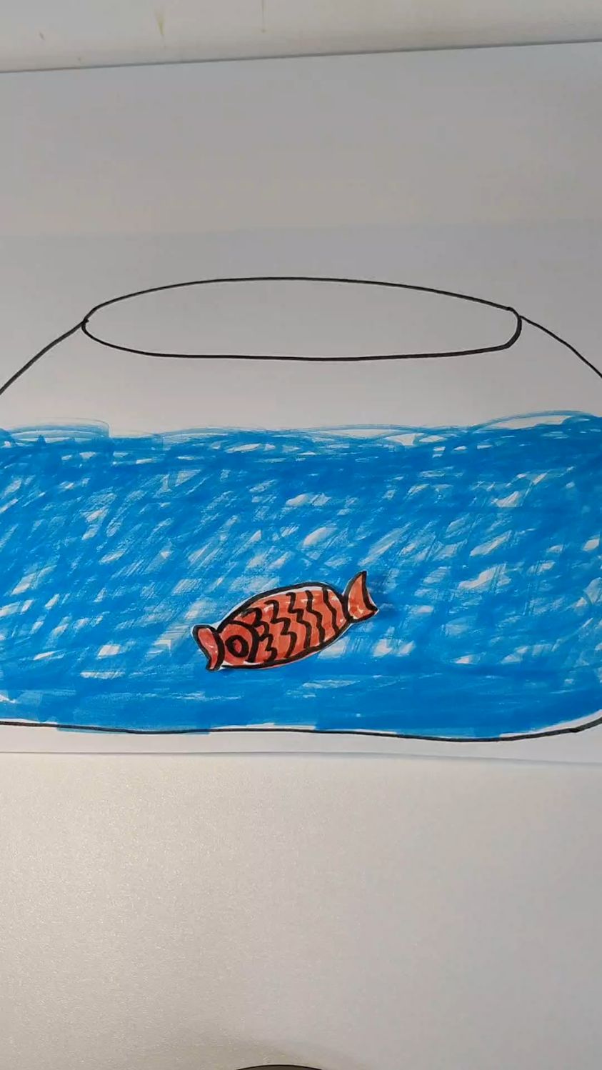 简笔画红色鲤鱼