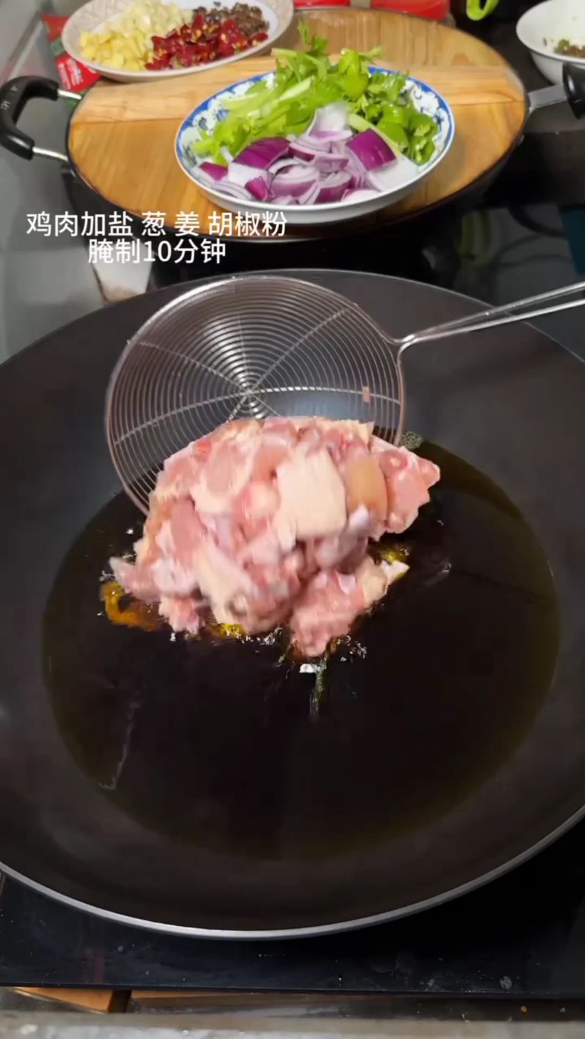 干锅鸡的简单做法