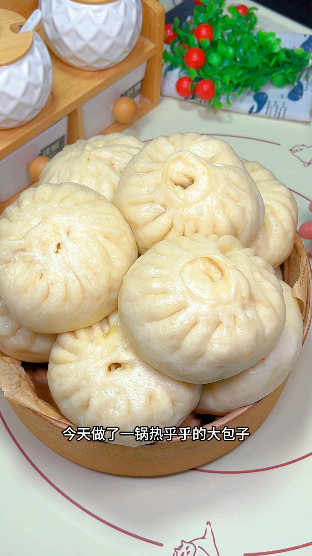 白菜包子,冬天正是吃大白菜的季节,做了一锅素包子,蓬松暄软,特别好吃