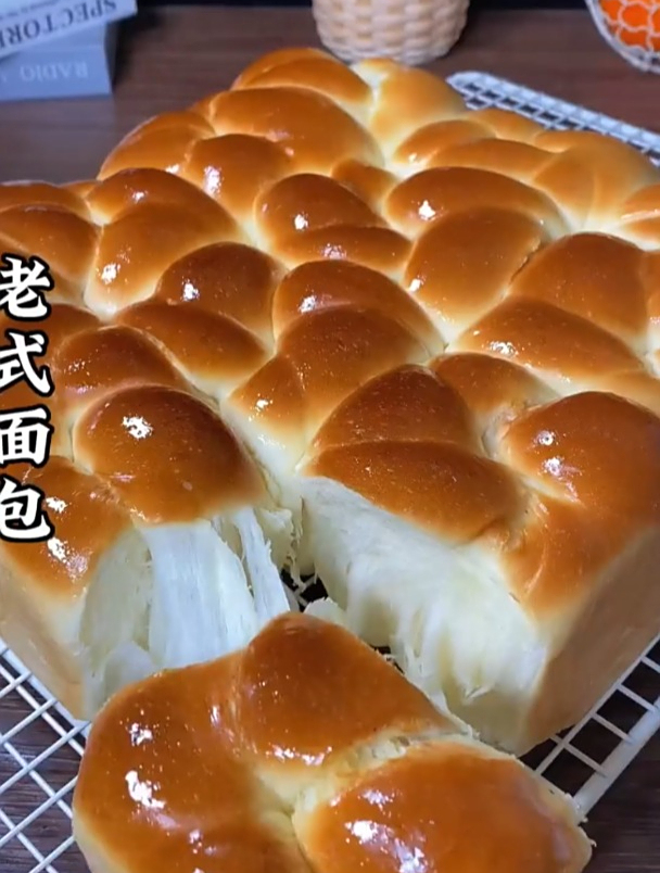老式面包的制作过程
