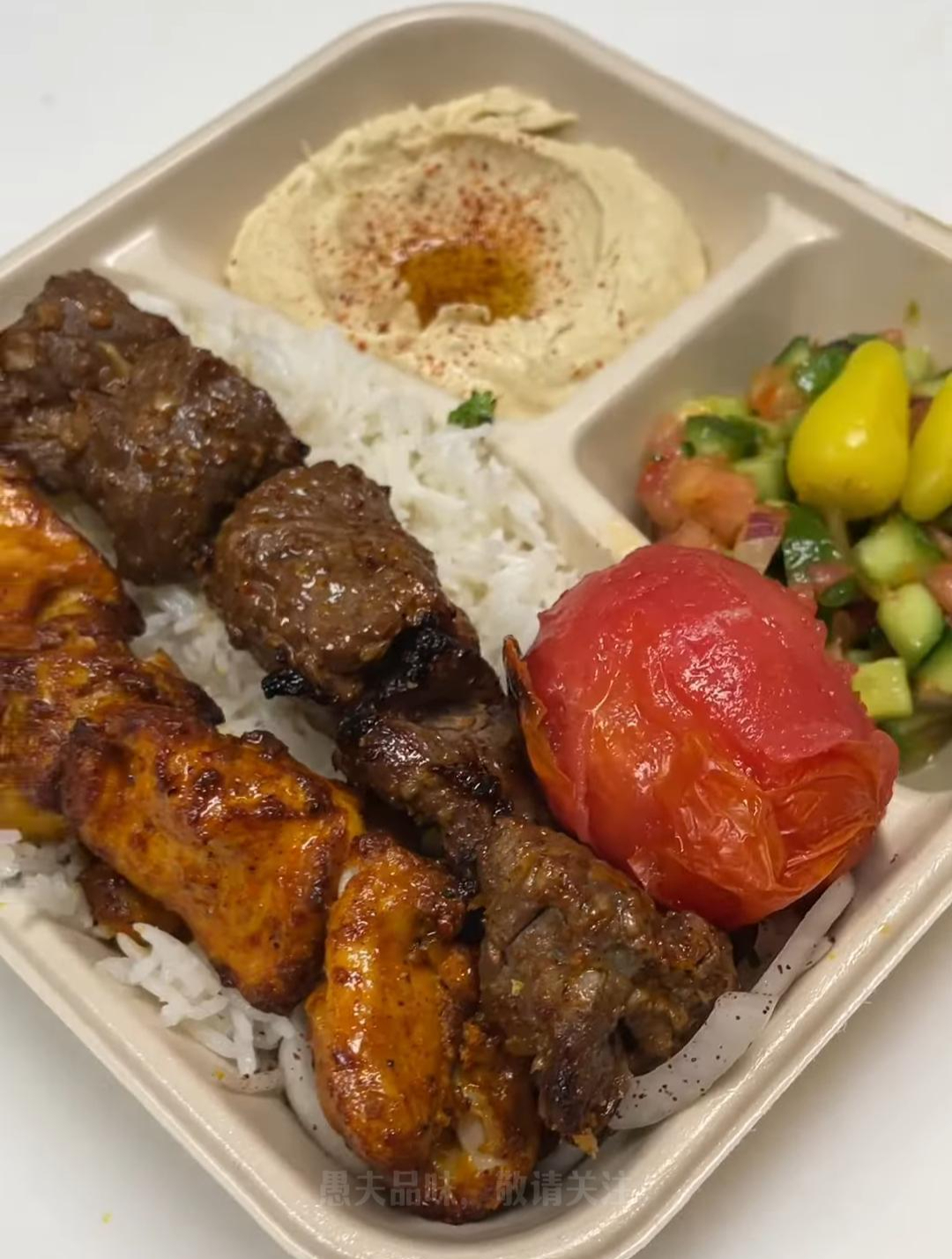 烤肉拼盘,来自美国加州洛杉矶