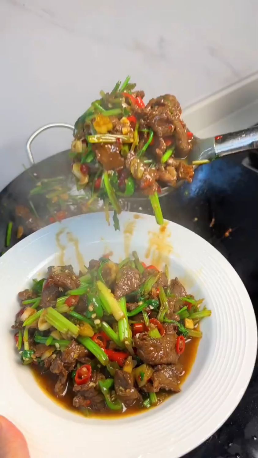 香菜炒牛肉这样做