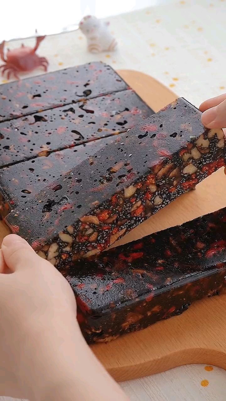 一次成功的阿胶糕做法,女生把手里的小零食都换成它吧