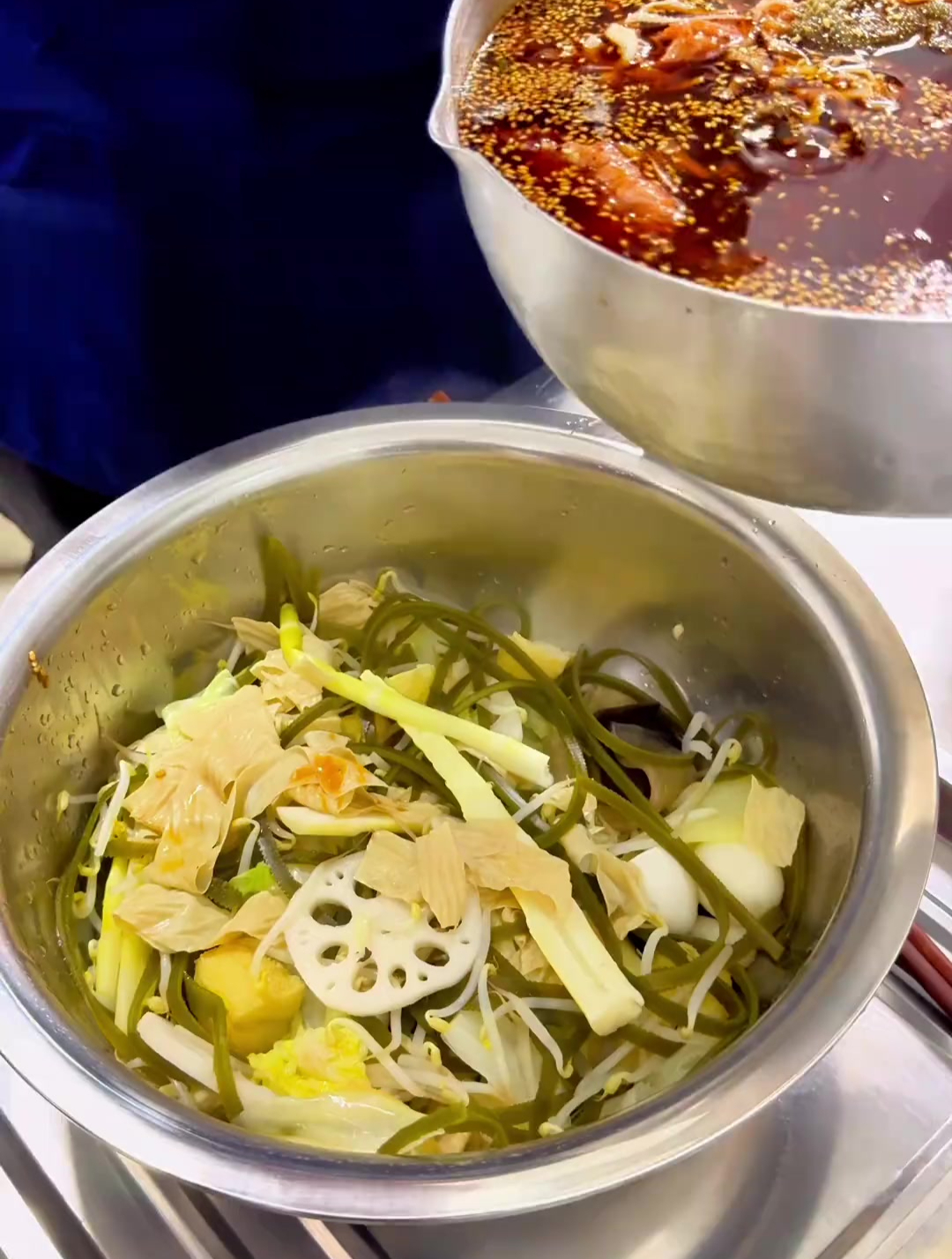 黑龙江伊春成都美食冒鸭子