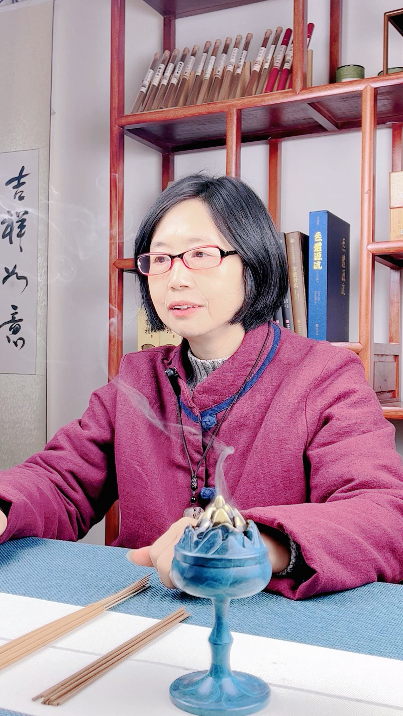 线香和竹签香的区别,南香带脚,北香不带脚,是怎么回事?