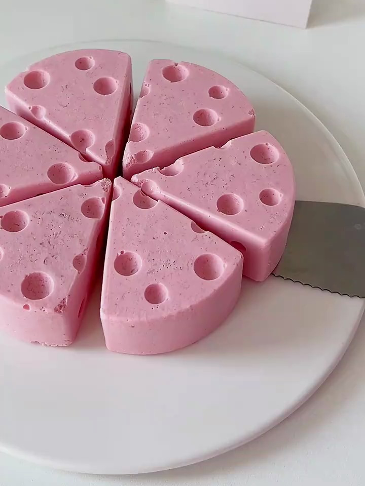 免烤草莓芝士蛋糕,冰激凌口感,草莓脑袋快冲