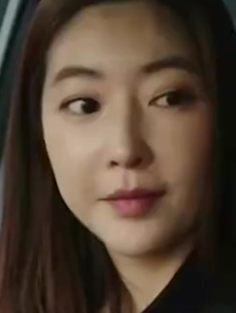 韩国剧情电影,一次同学聚会竟对曾经的班花一见钟情