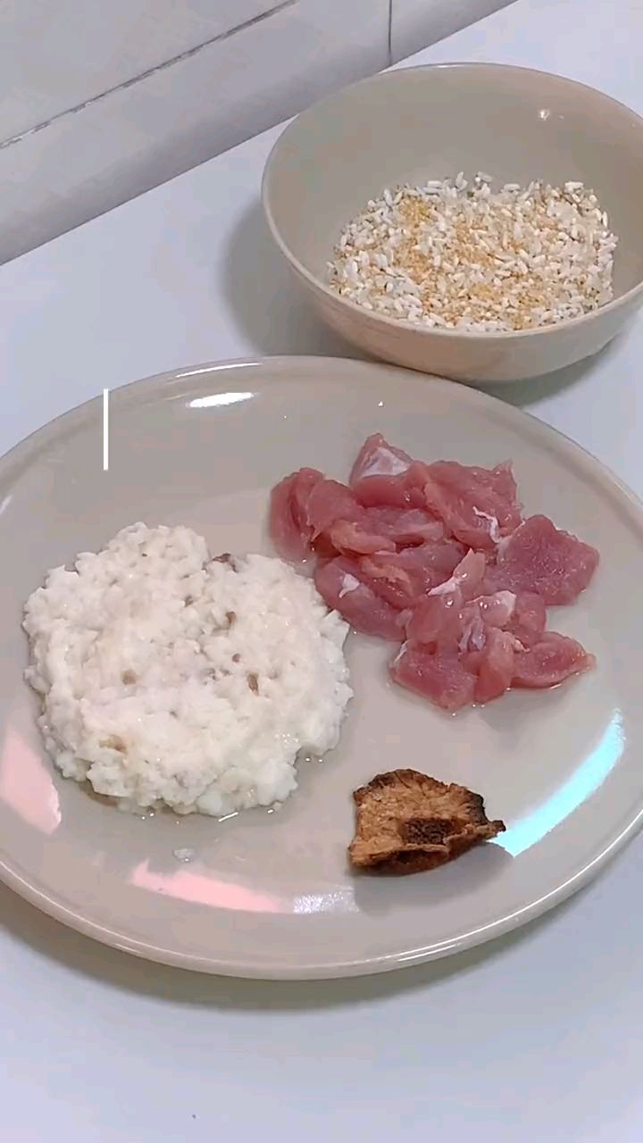 太适合健脾养胃的淮山陈皮瘦肉粥,大人孩子都可以常喝!