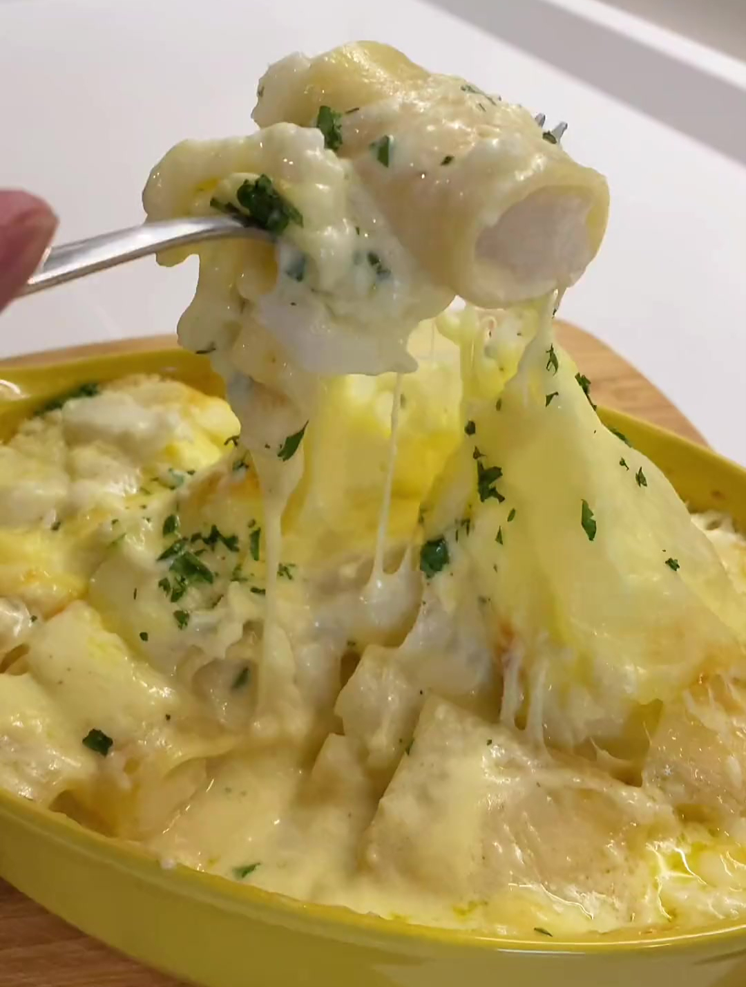 经典家常西餐,芝士鳕鱼焗桶形面,香浓无比啊