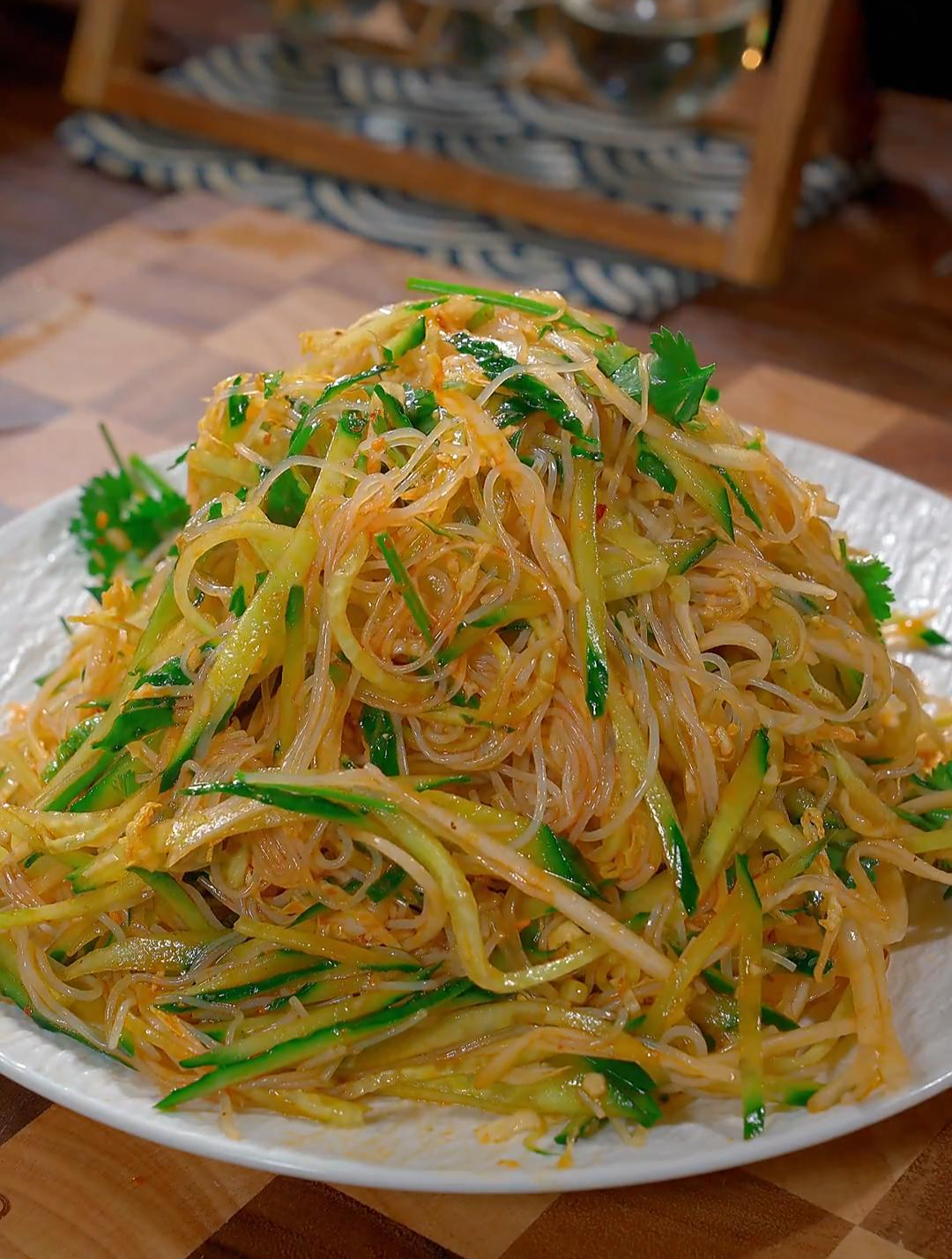 东北的拌白菜您一定要尝尝,口感清脆爽口微微辣