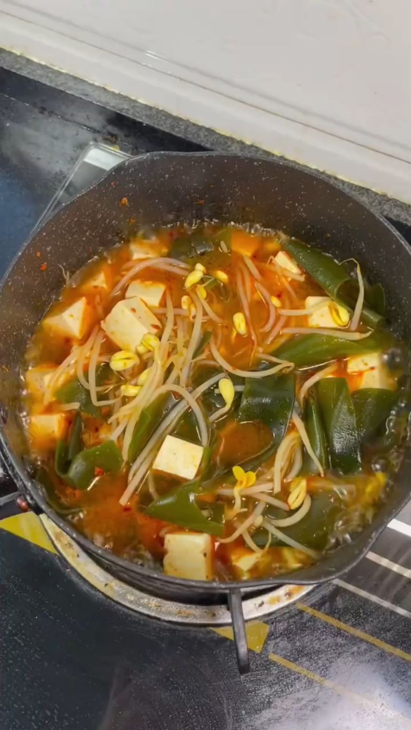 海带豆芽豆腐汤这样做