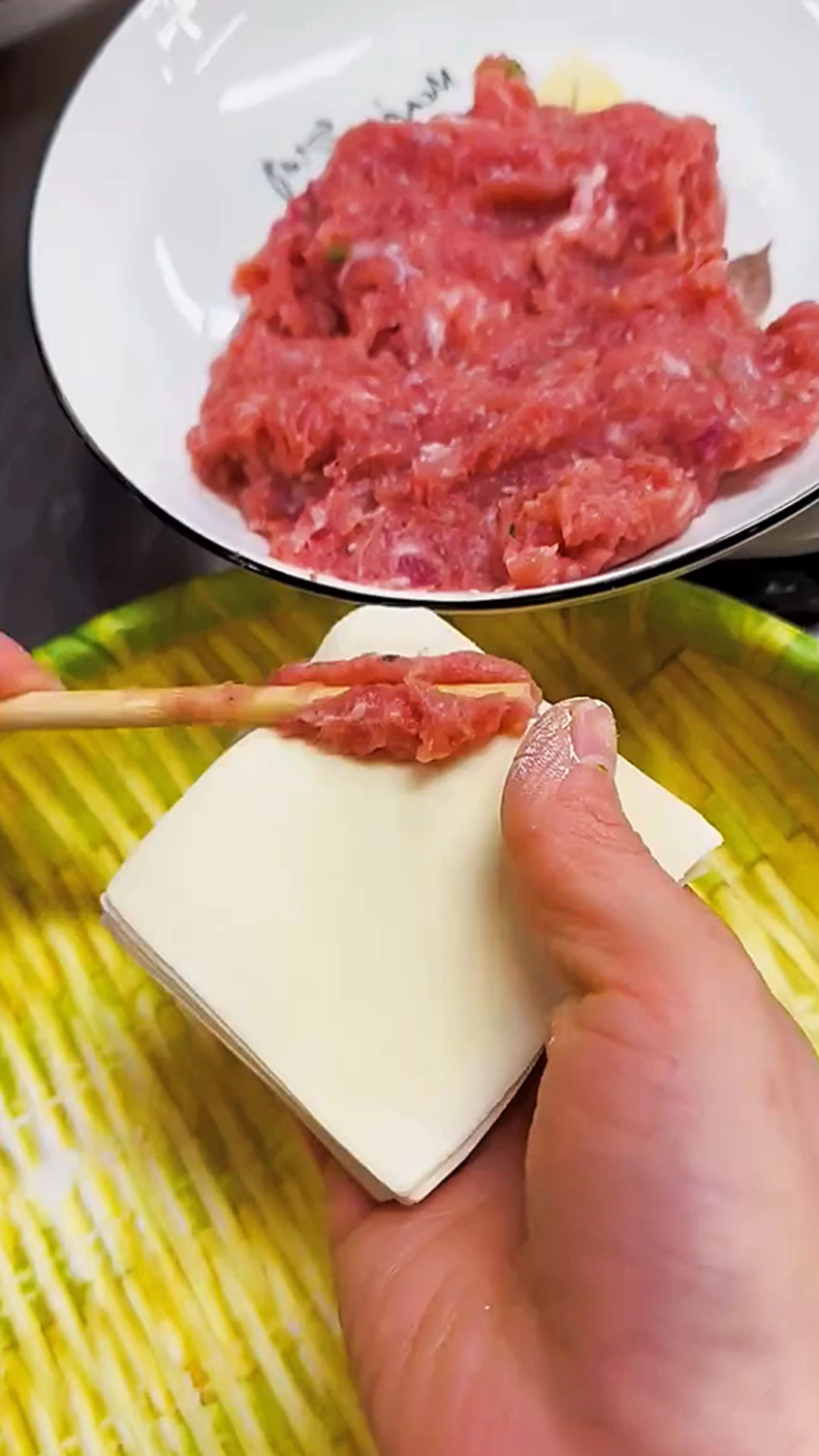 简单方便小馄饨包法