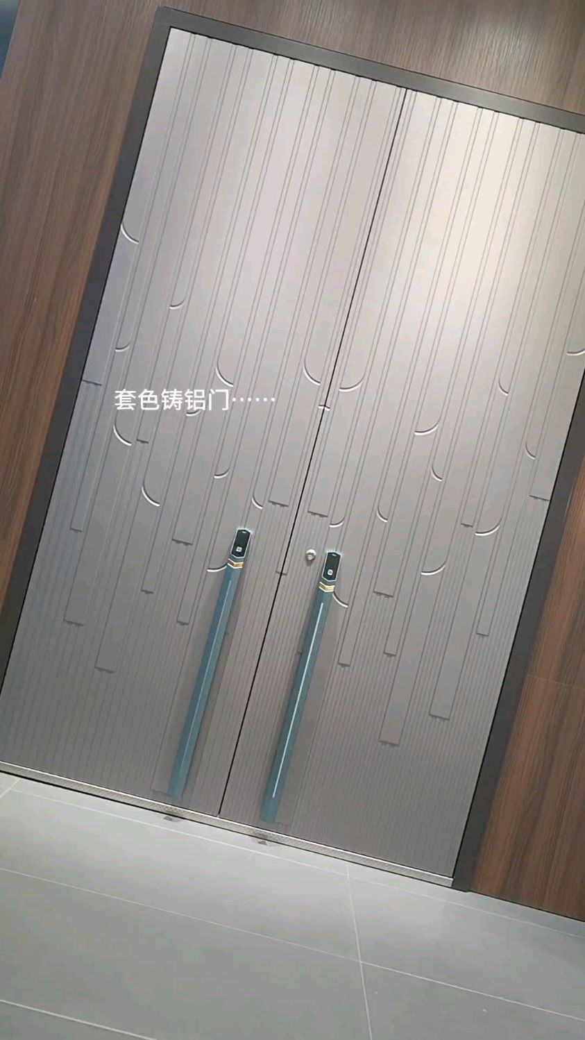 钵钵鸡钵钵鸡