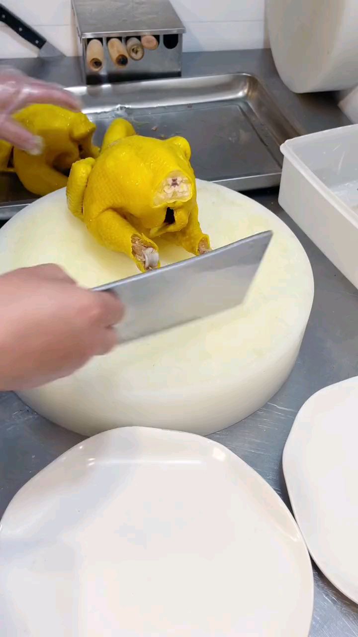 过年在家可以这样砍鸡摆盘