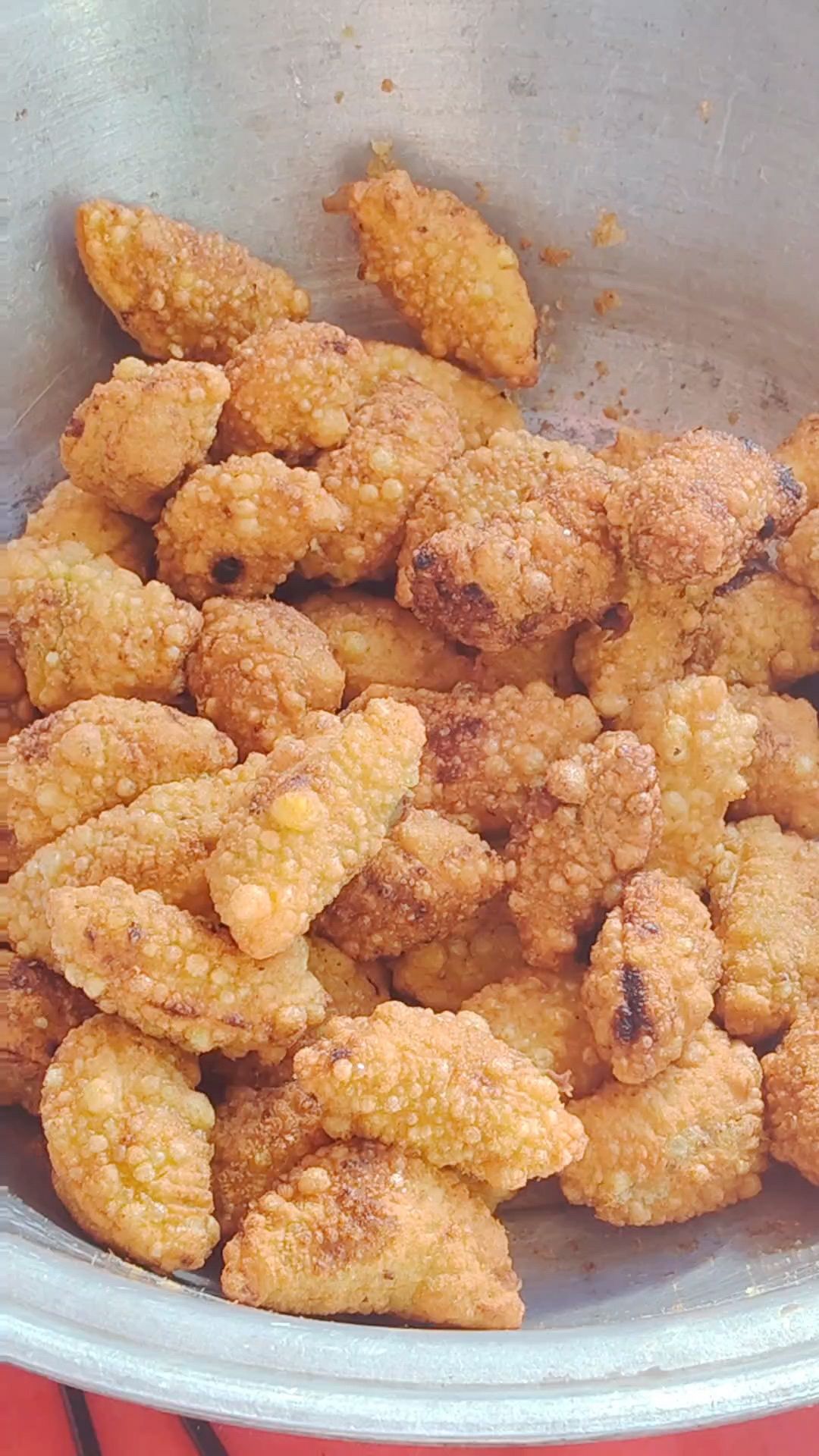山西特色油炸黄米糕,甜又糯还好吃,这是一道平遥人过年都爱吃的美食!