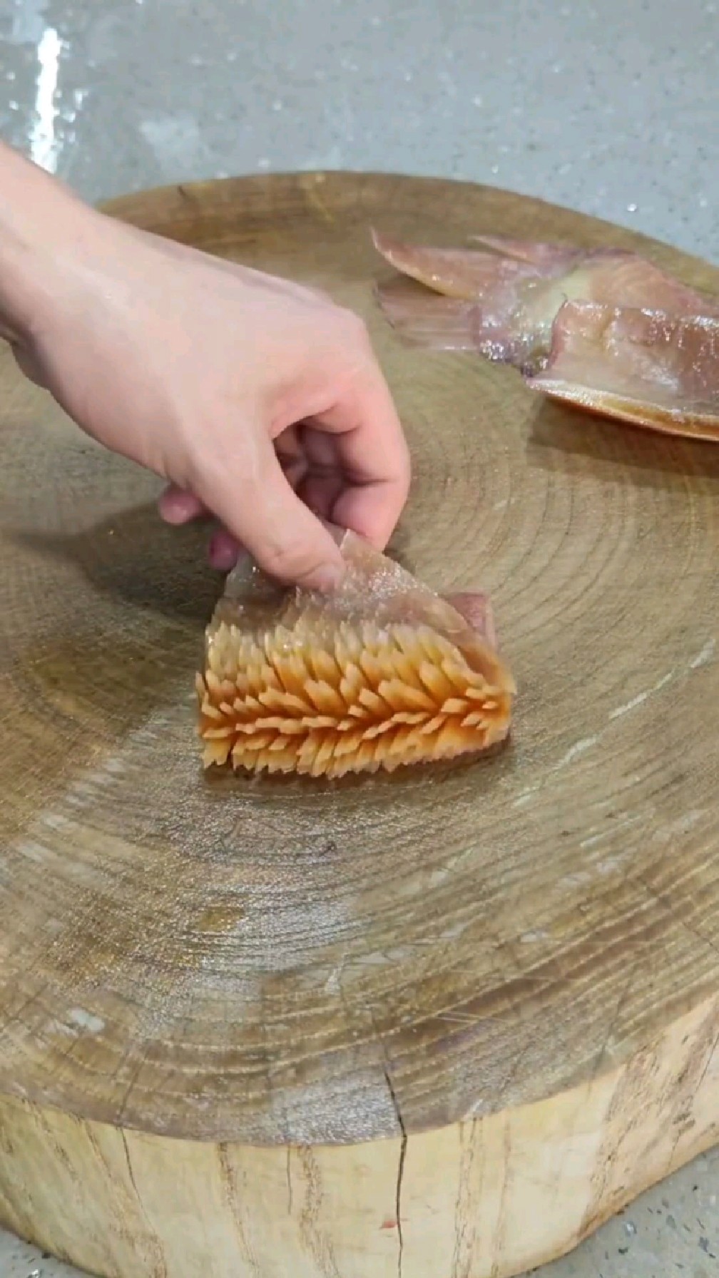 鱿鱼花最漂亮切法
