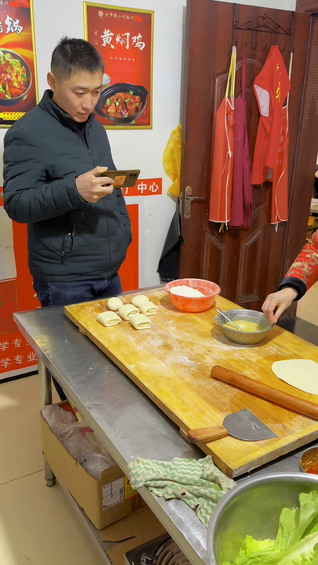 鸡蛋灌饼培训,濮阳小吃培训学校。