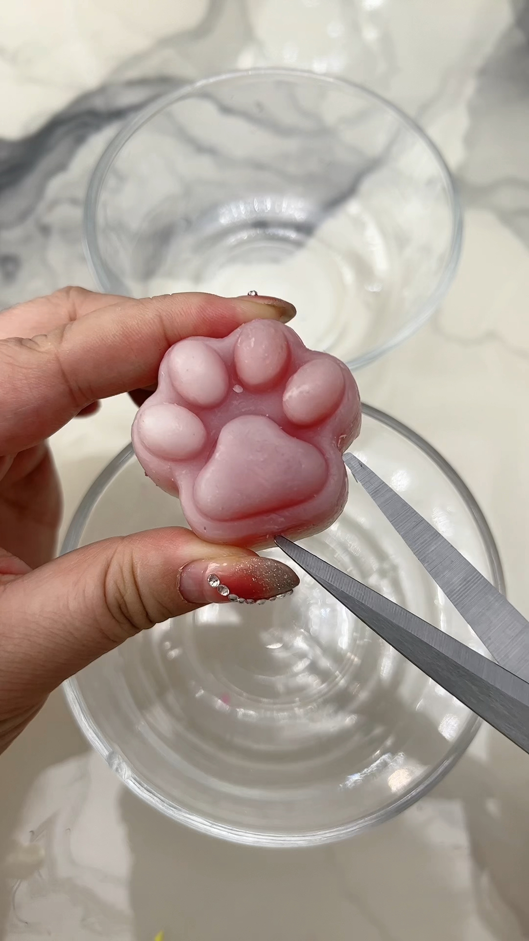 猫爪里面会有什么啊?