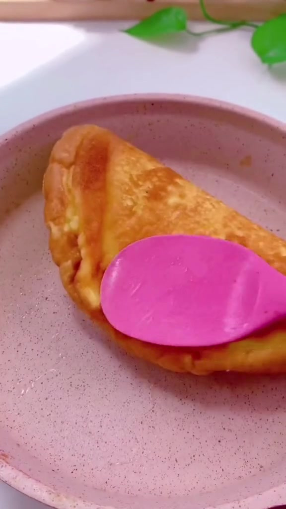 宝宝辅食跟我学,不用烤箱自己在家做蛋糕