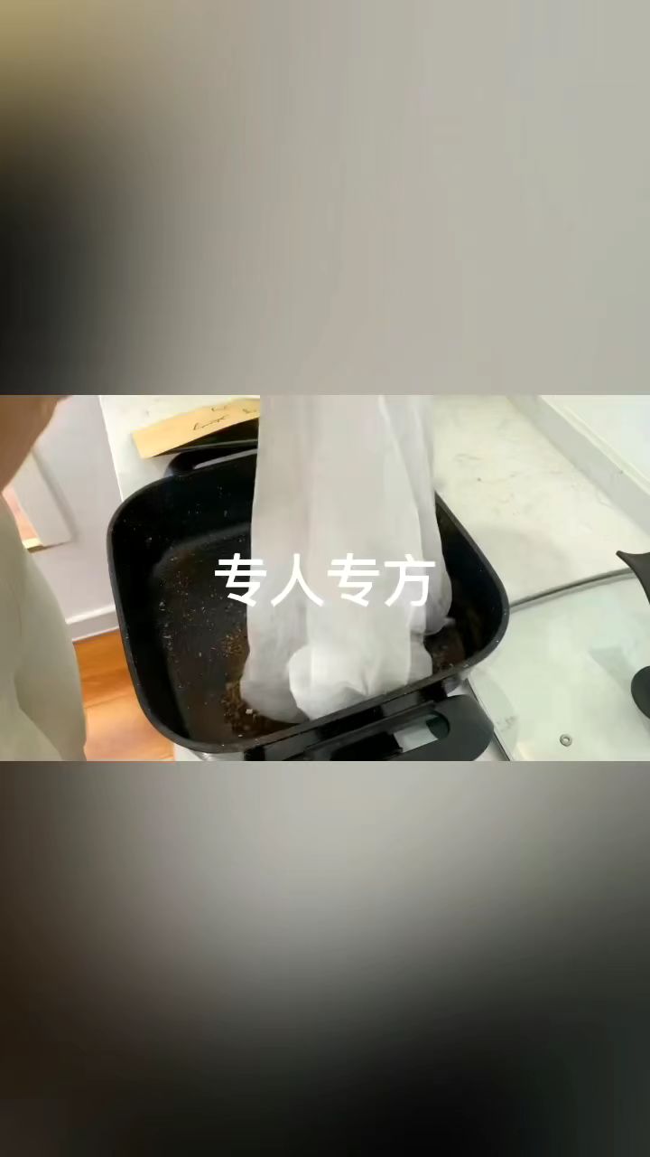 中药背部熏蒸透皮给药的好处(纯正藏药材) 一透皮,二透肉,三透骨! 打通经络