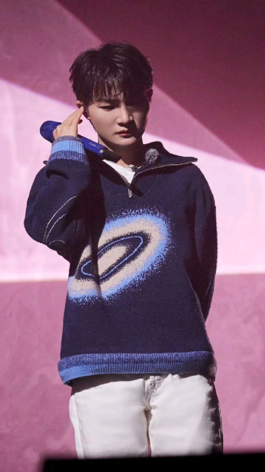 哈哈 演技太好容祖儿以差点以为是真的了