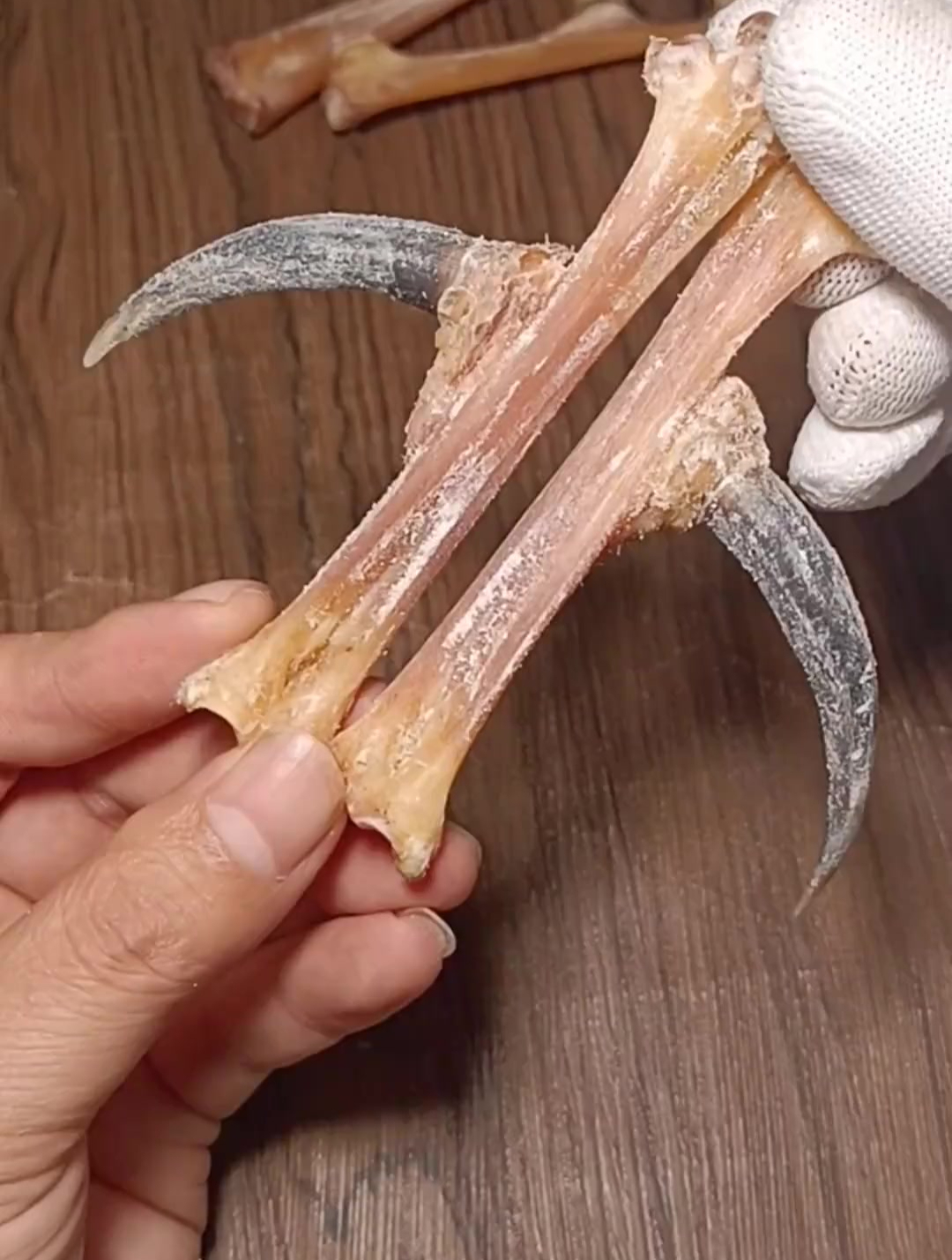 鸡腿骨?看我怎么盘它