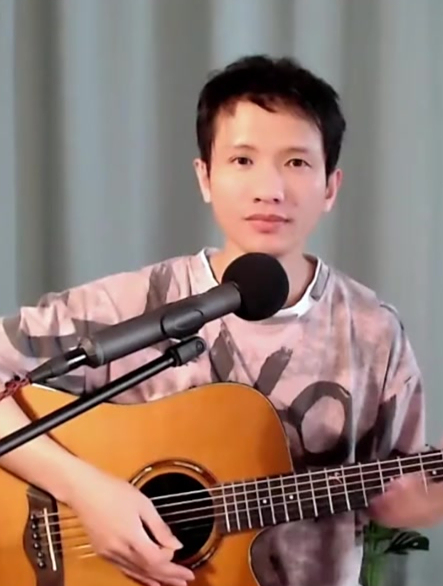 大鱼solo教学,全曲难点精讲la指型音阶扩展运用大鱼全曲solo教学