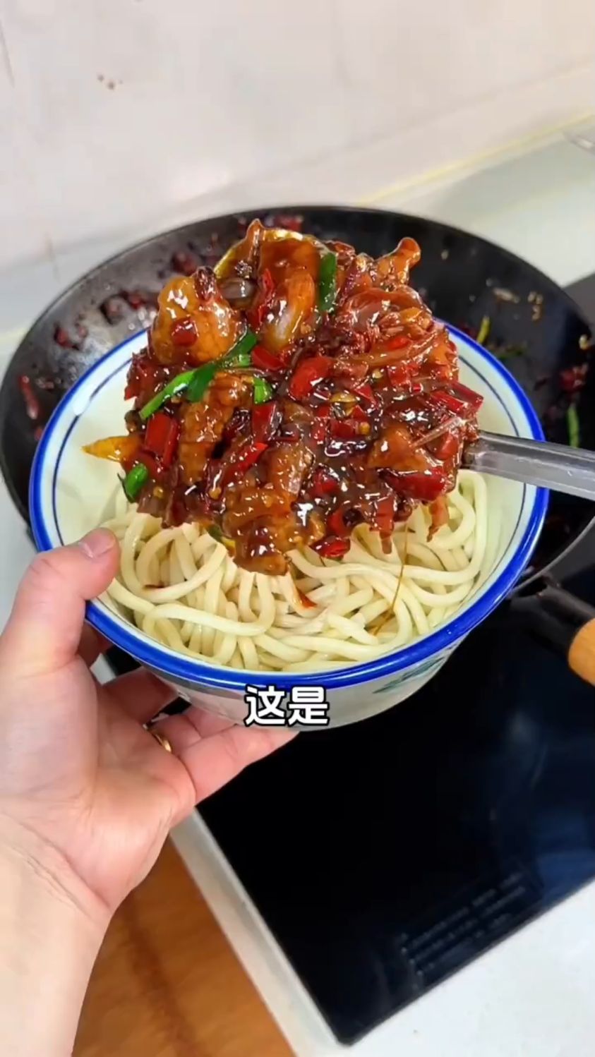 辣皮子拌面这样做