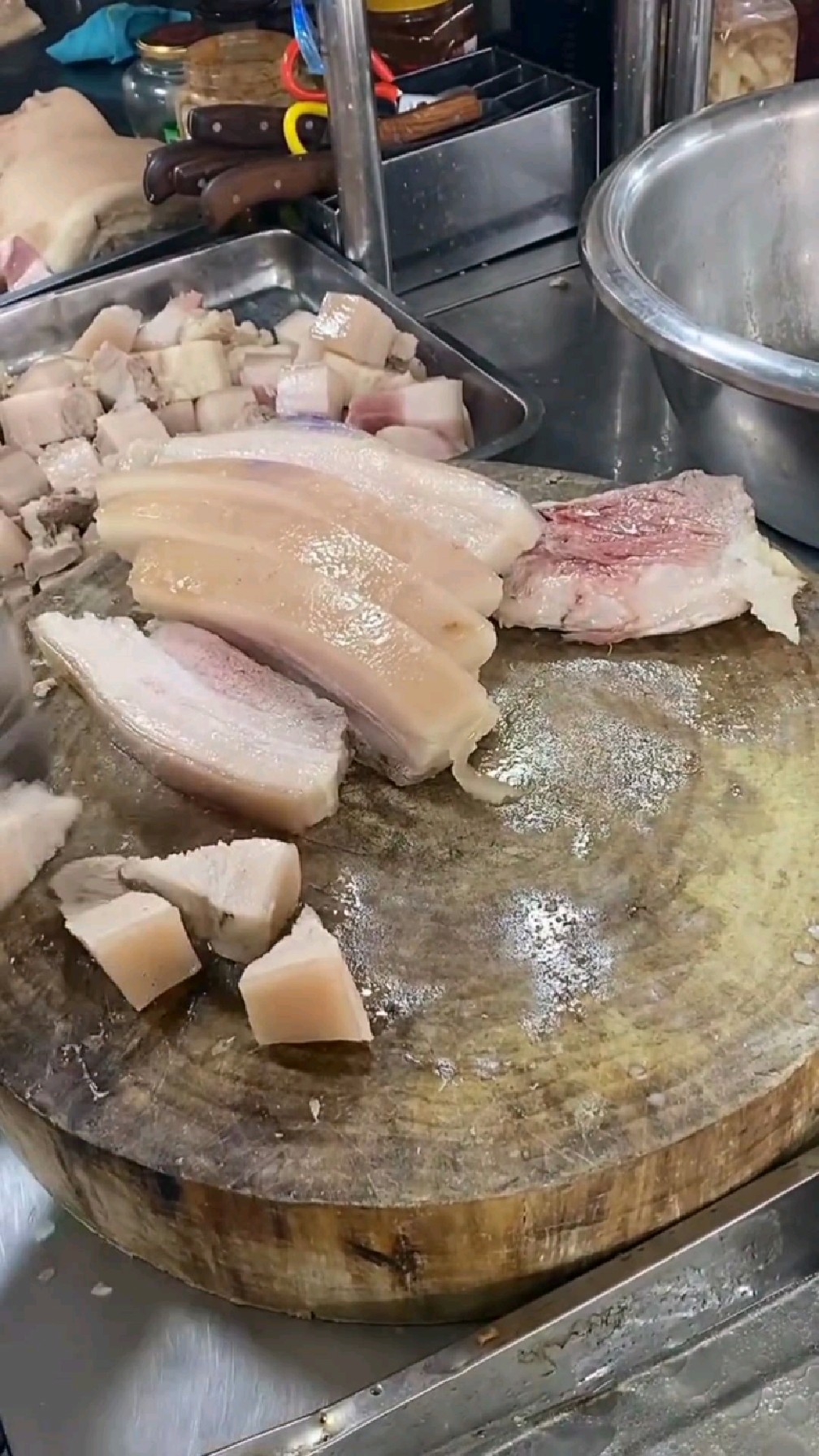 酒店切五花肉标准切法