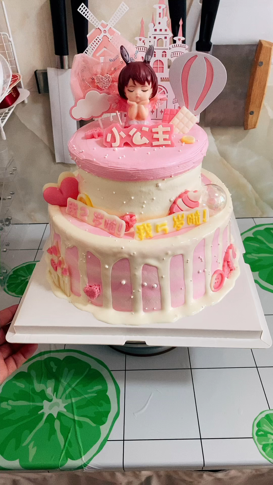 #不可抵抗的甜食#粉色系#睡娃娃,女孩最爱卡通蛋糕!