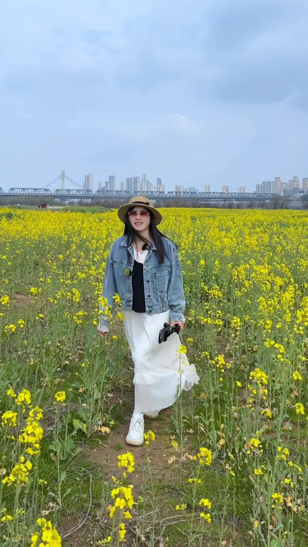 油菜花海如何自拍